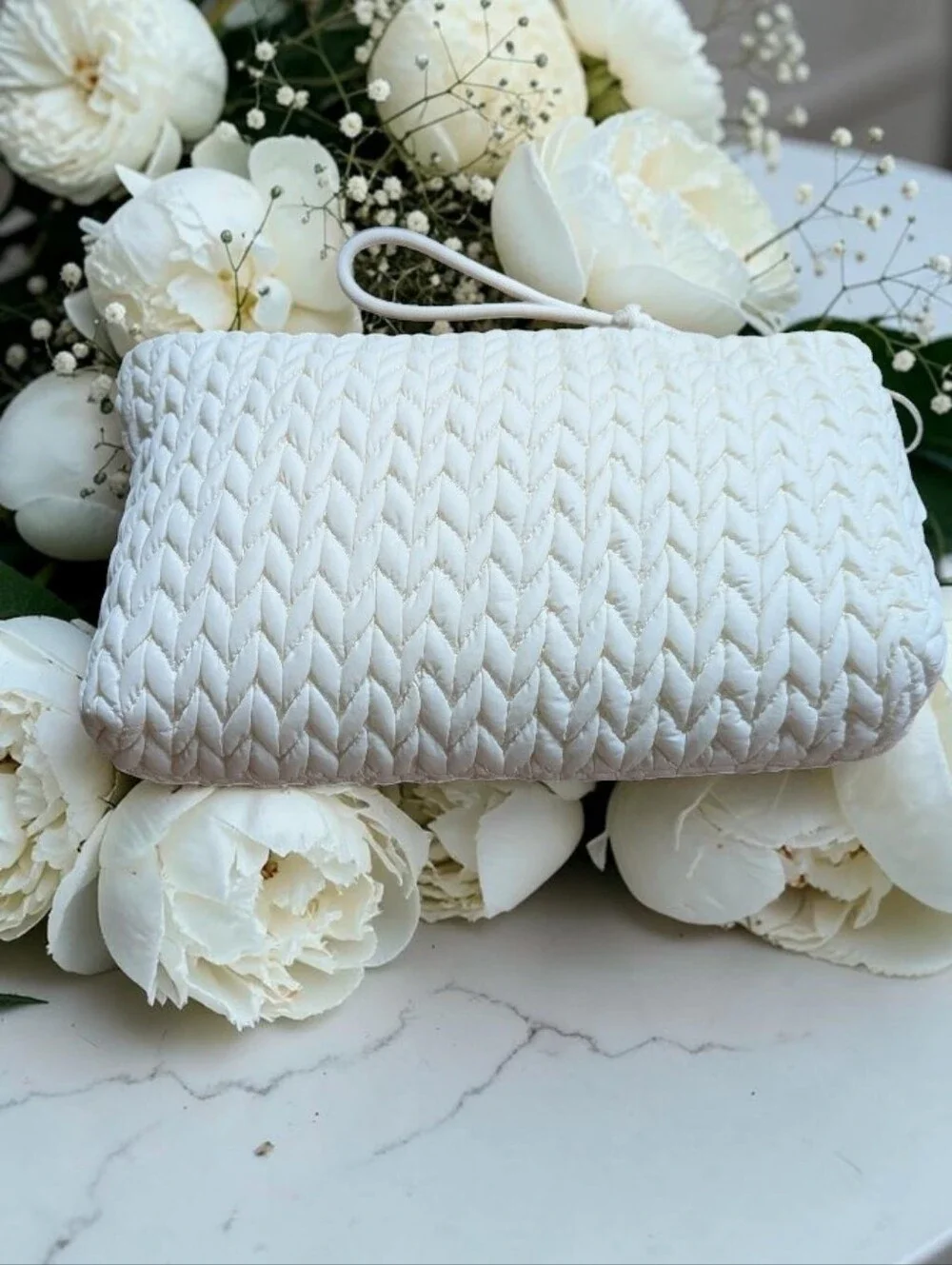 NWT Quilted Cream Blush Crush Wristlet Pouch